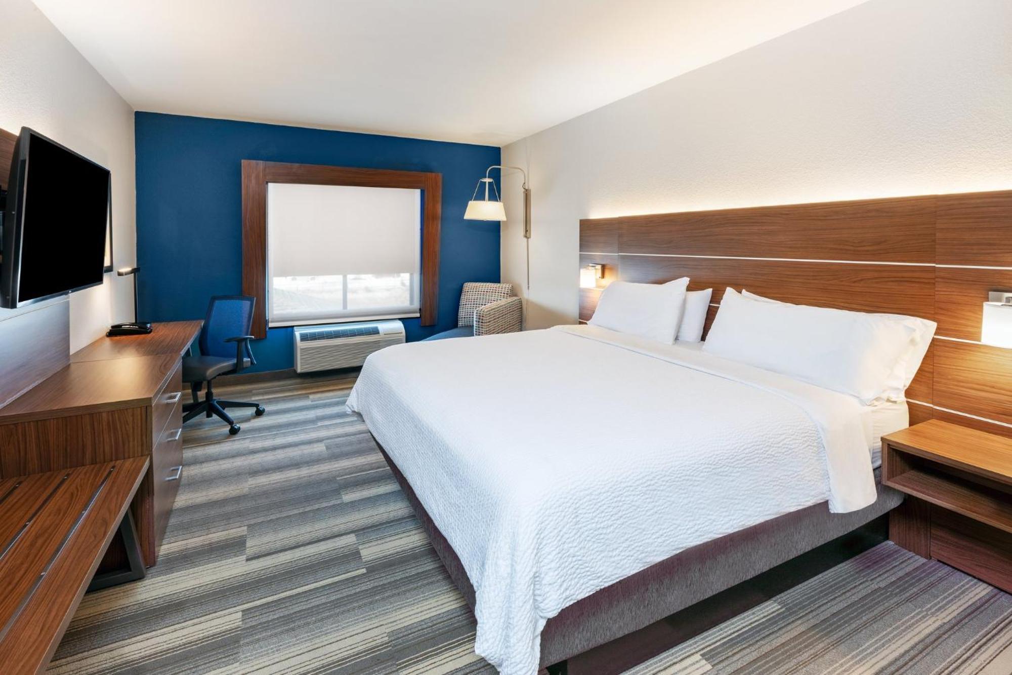 Holiday Inn Express & Suites Del Rio By Ihg Экстерьер фото